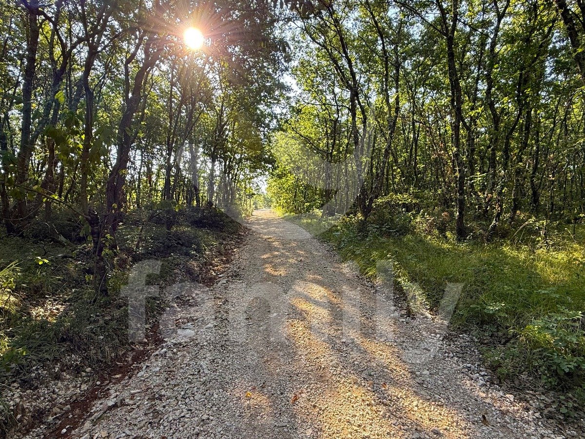 35.085